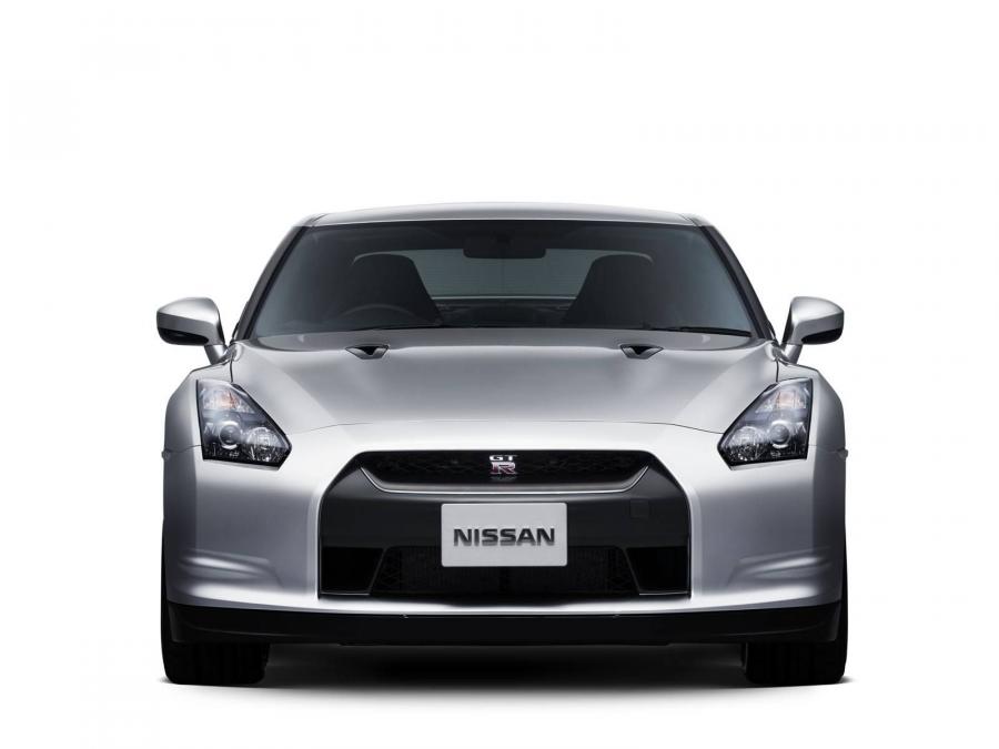  Nissan GT-R 2007 года  (фото 184 из 480)